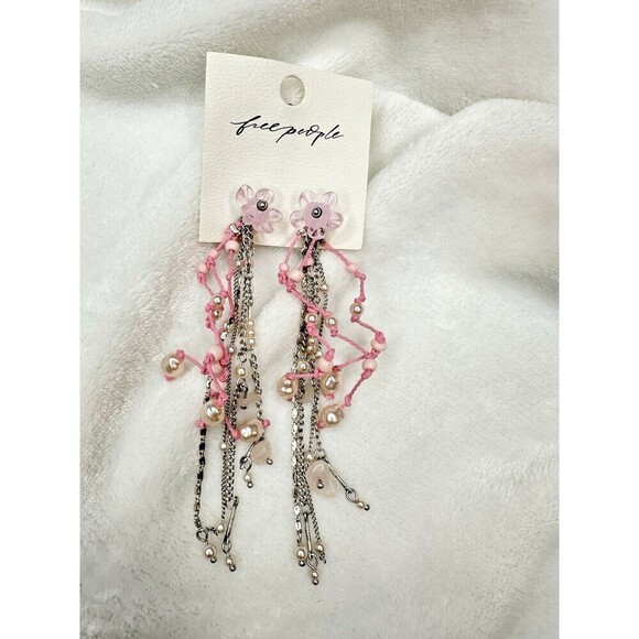 NEW Free People Earrings Willow Dangles In Pink Flower Pearls Whimsical Spring - Picture 1 of 3